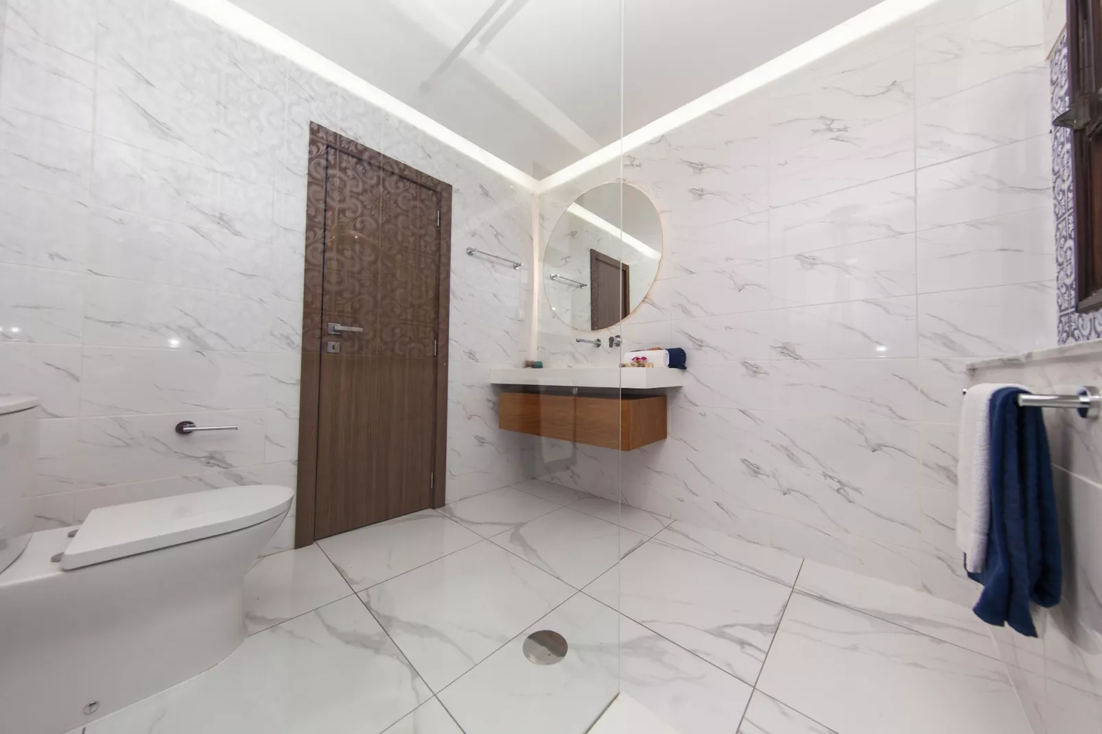 Villa Kailua-Badkamer