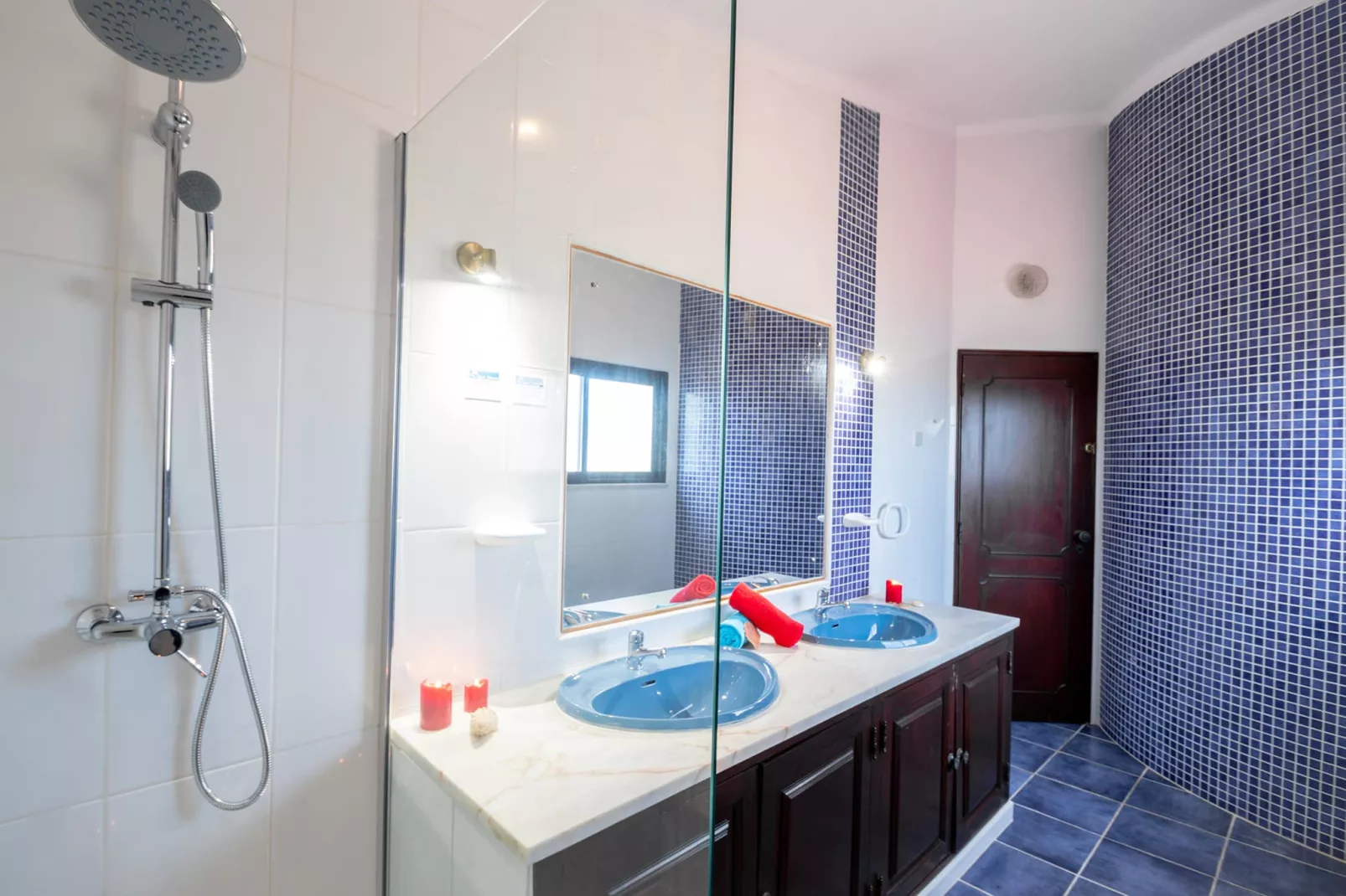 Villa Ushuaia-Badkamer