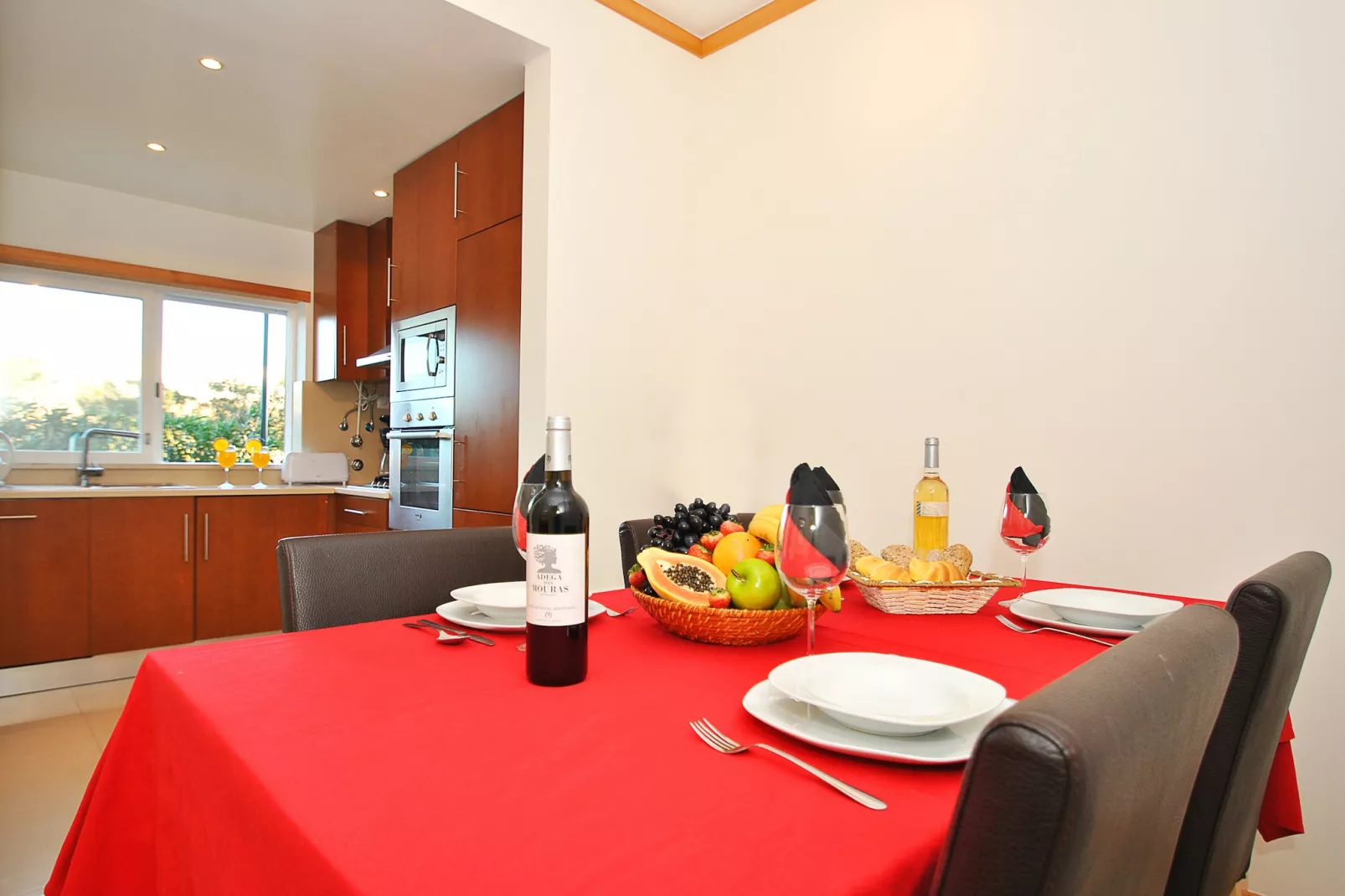 Townhouse Mar 2-Eetkamer