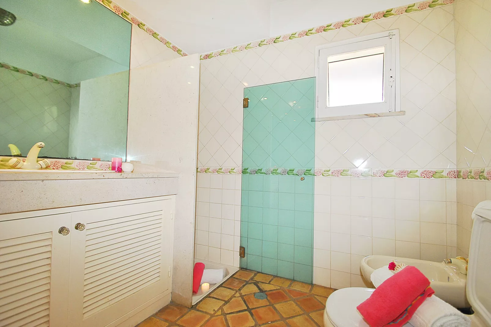 Villa Bogota-Badkamer
