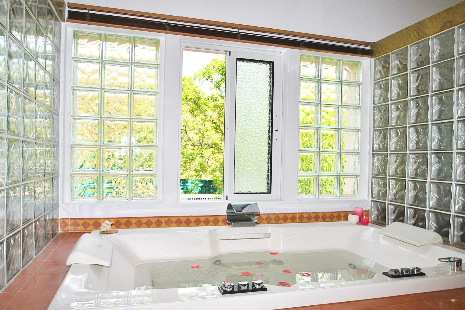 Villa Bogota-Badkamer
