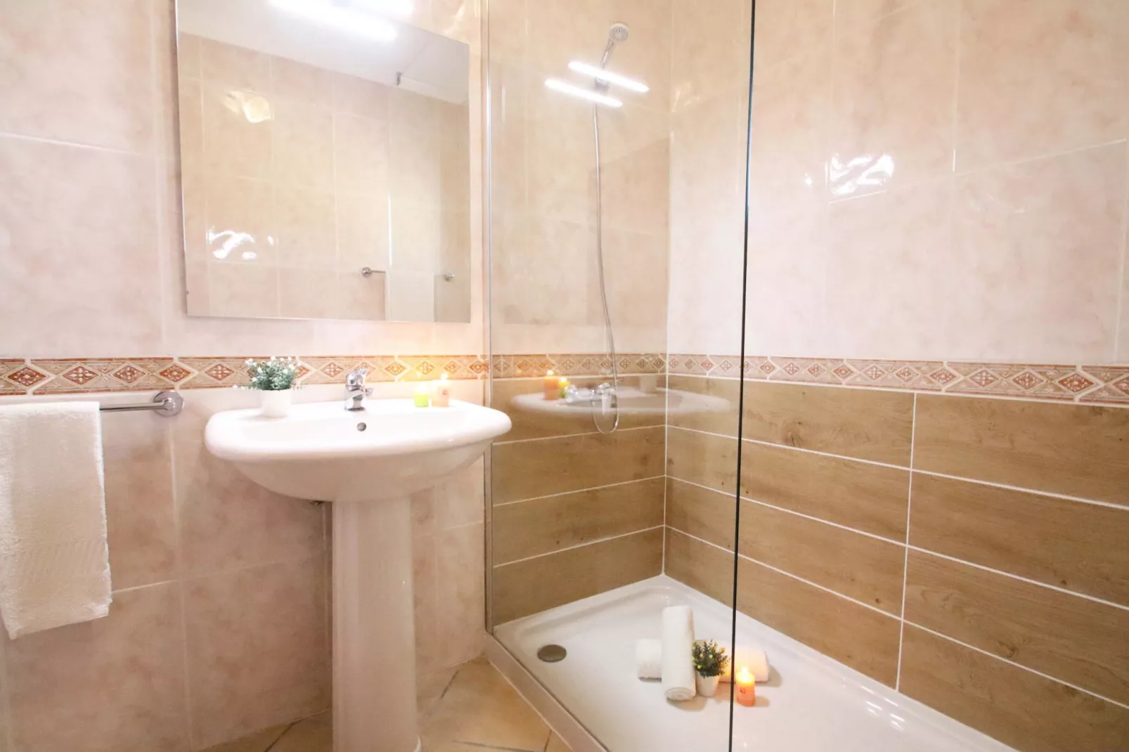 Villa Sardenha-Badkamer