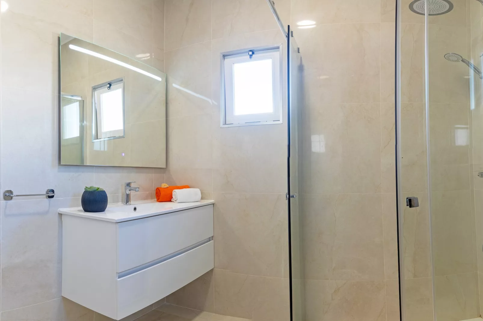 Villa Turtle Beach-Badkamer