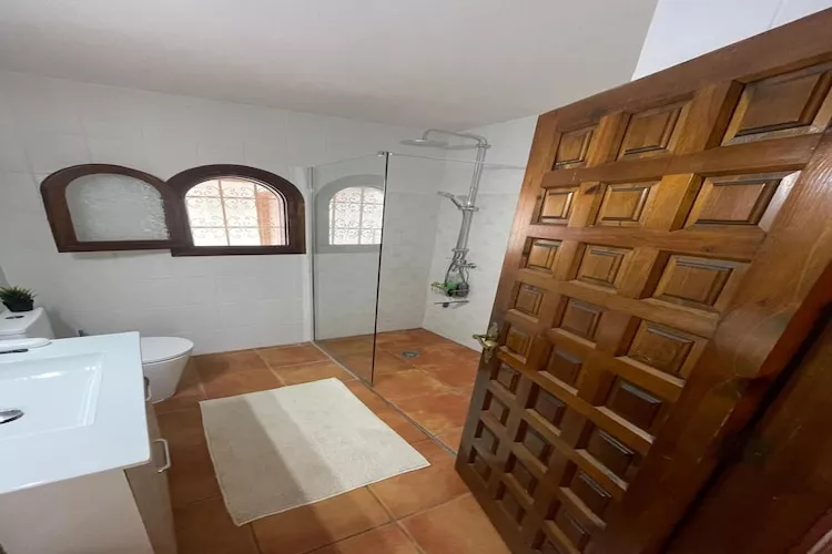 Villa Marja-Badkamer