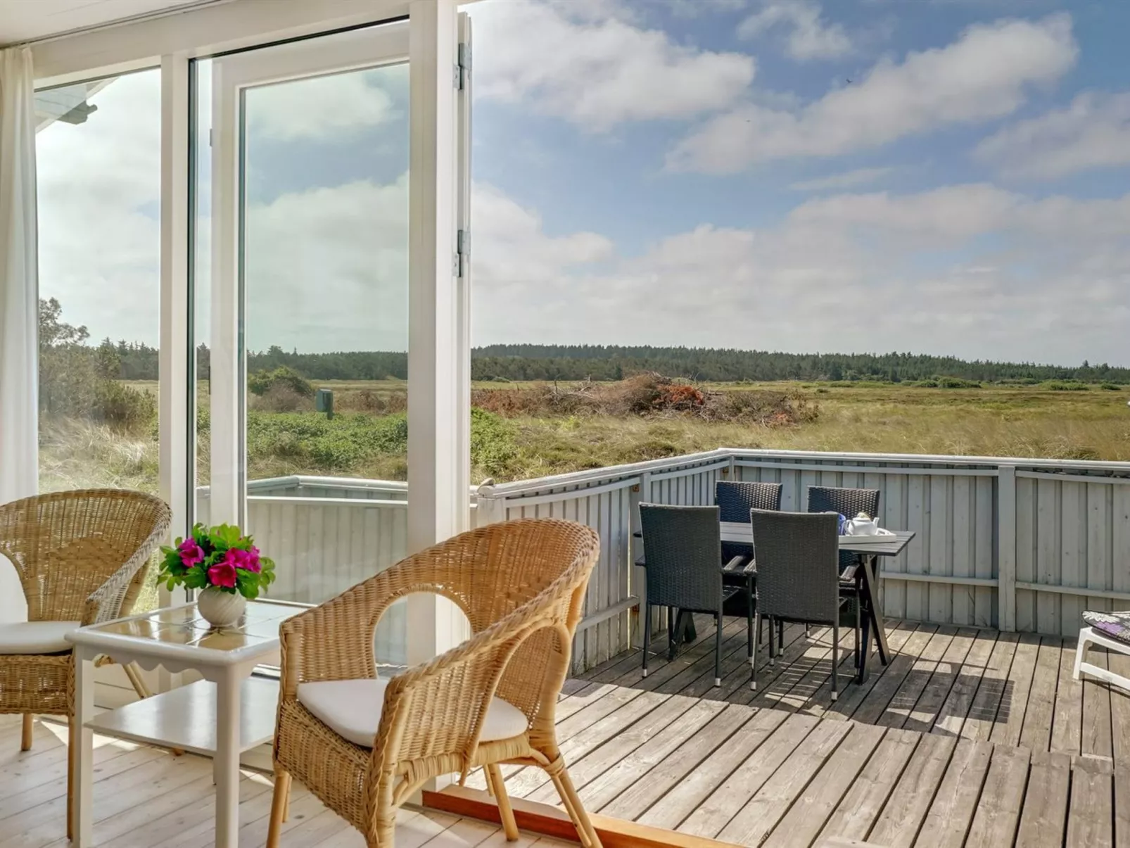 "Tayanita" - 750m from the sea-Binnen