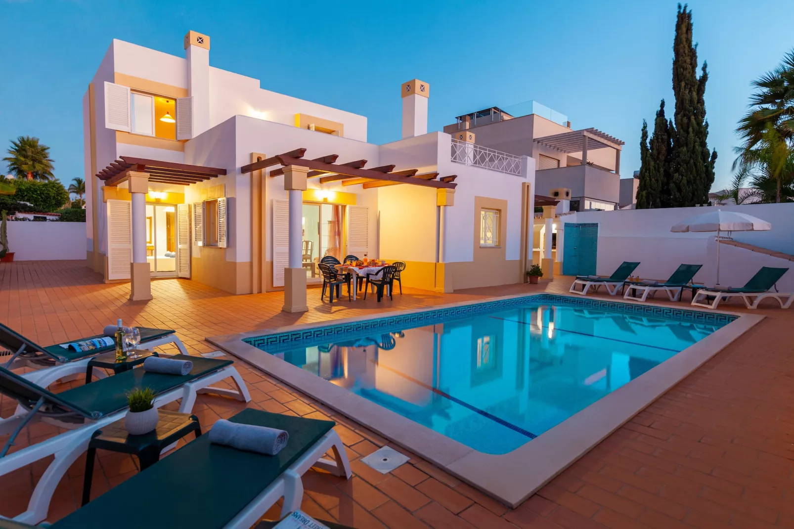 Villa Azzurra-Zwembad