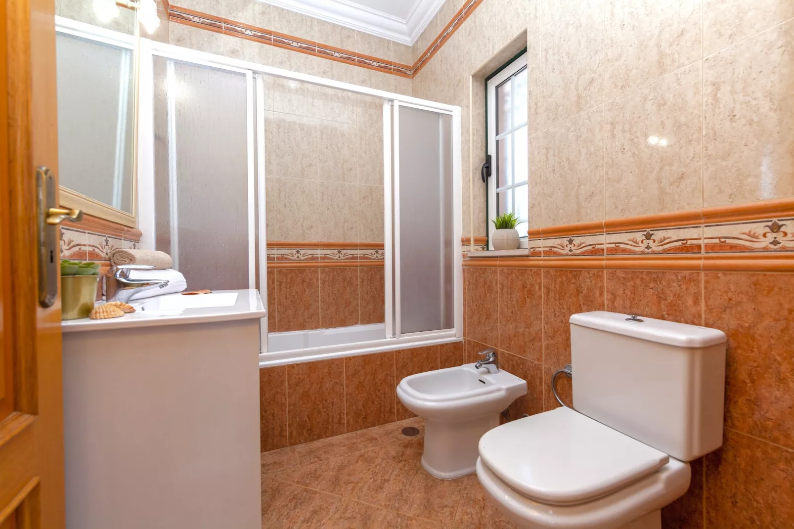 Villa Agadir-Badkamer