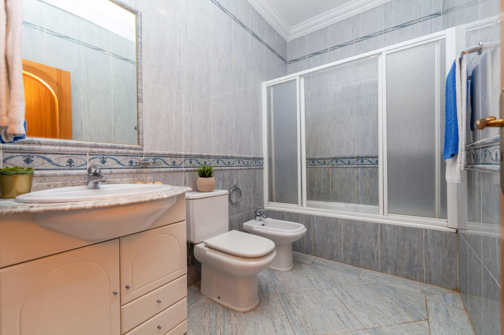 Villa Agadir-Badkamer