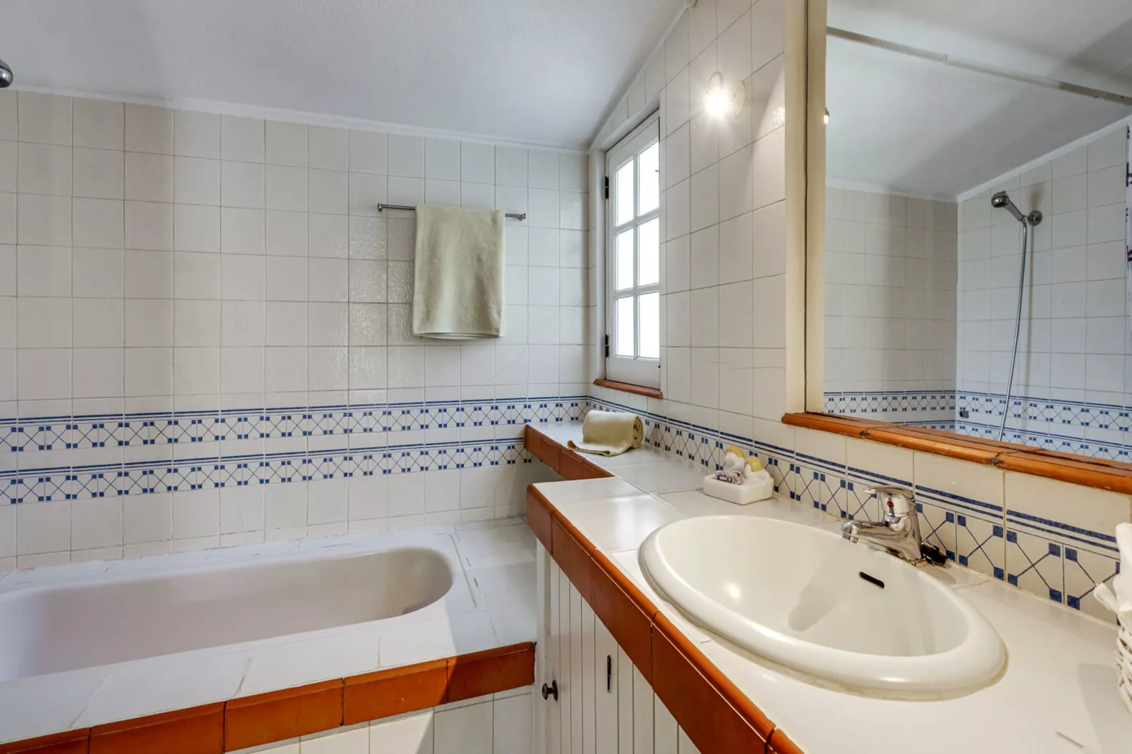 Villa Alice-Badkamer