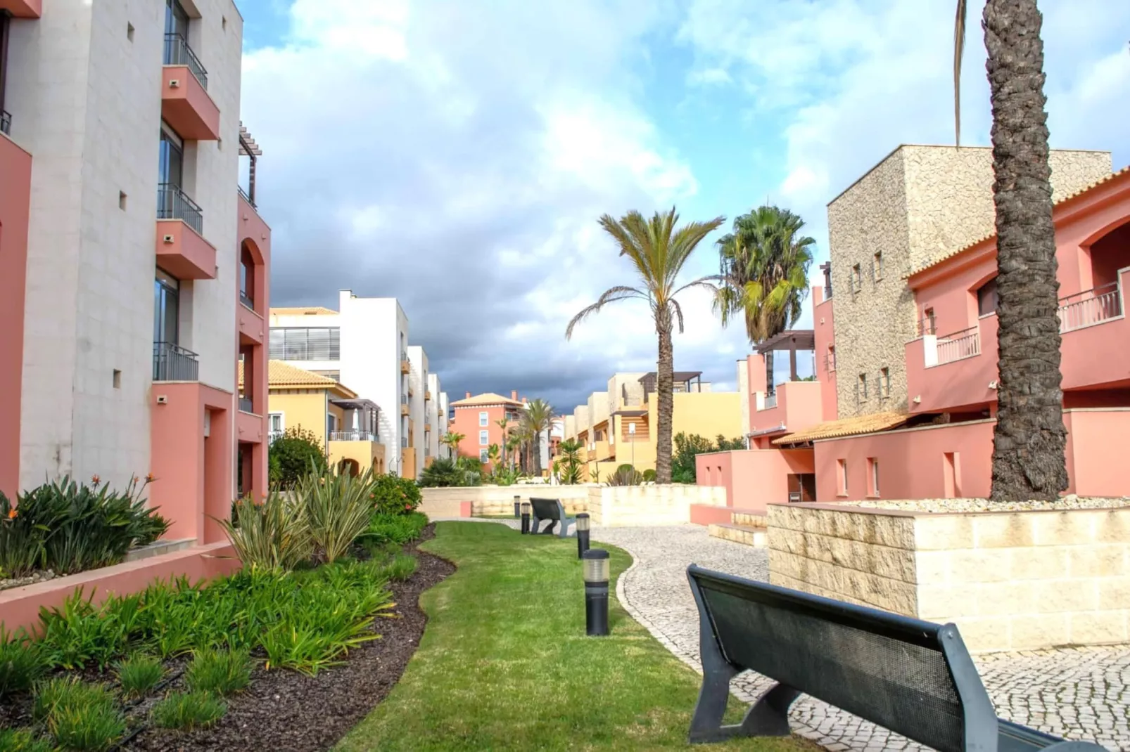 Apartment Vilamoura Lux-Tuinen zomer