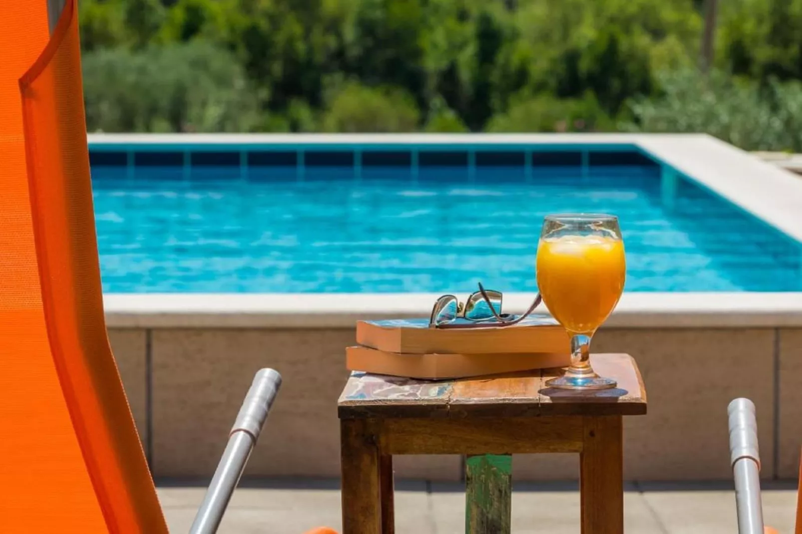 Apartments Villa Harmonia - One-Bedroom Apartment with Patio and Shared Pool-Zwembad