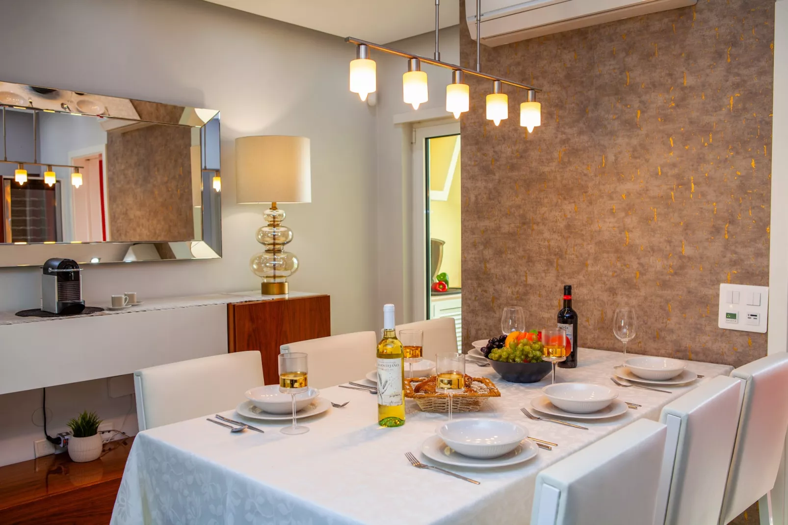 Apartment Oasis Diamond-Eetkamer