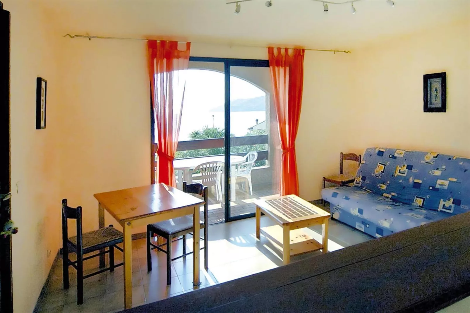 Residence Les Dauphins Tiuccia / Bilocale 4 - 2pcs-Woonkamer