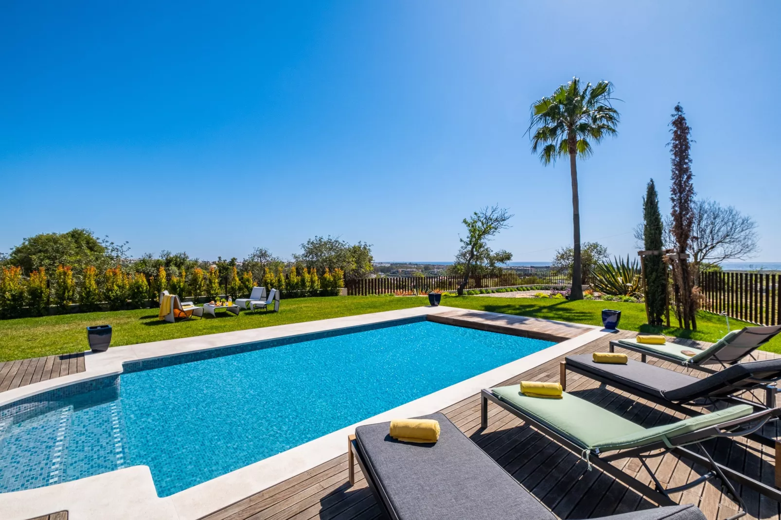 Villa Oasis del Mar-Zwembad