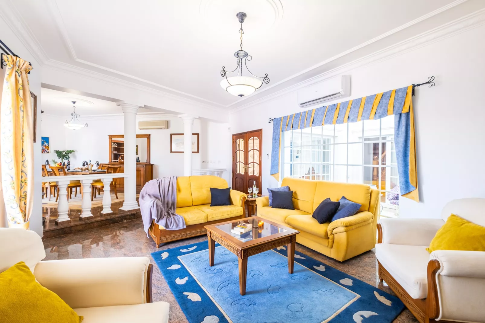 Villa Rose Bay-Woonkamer