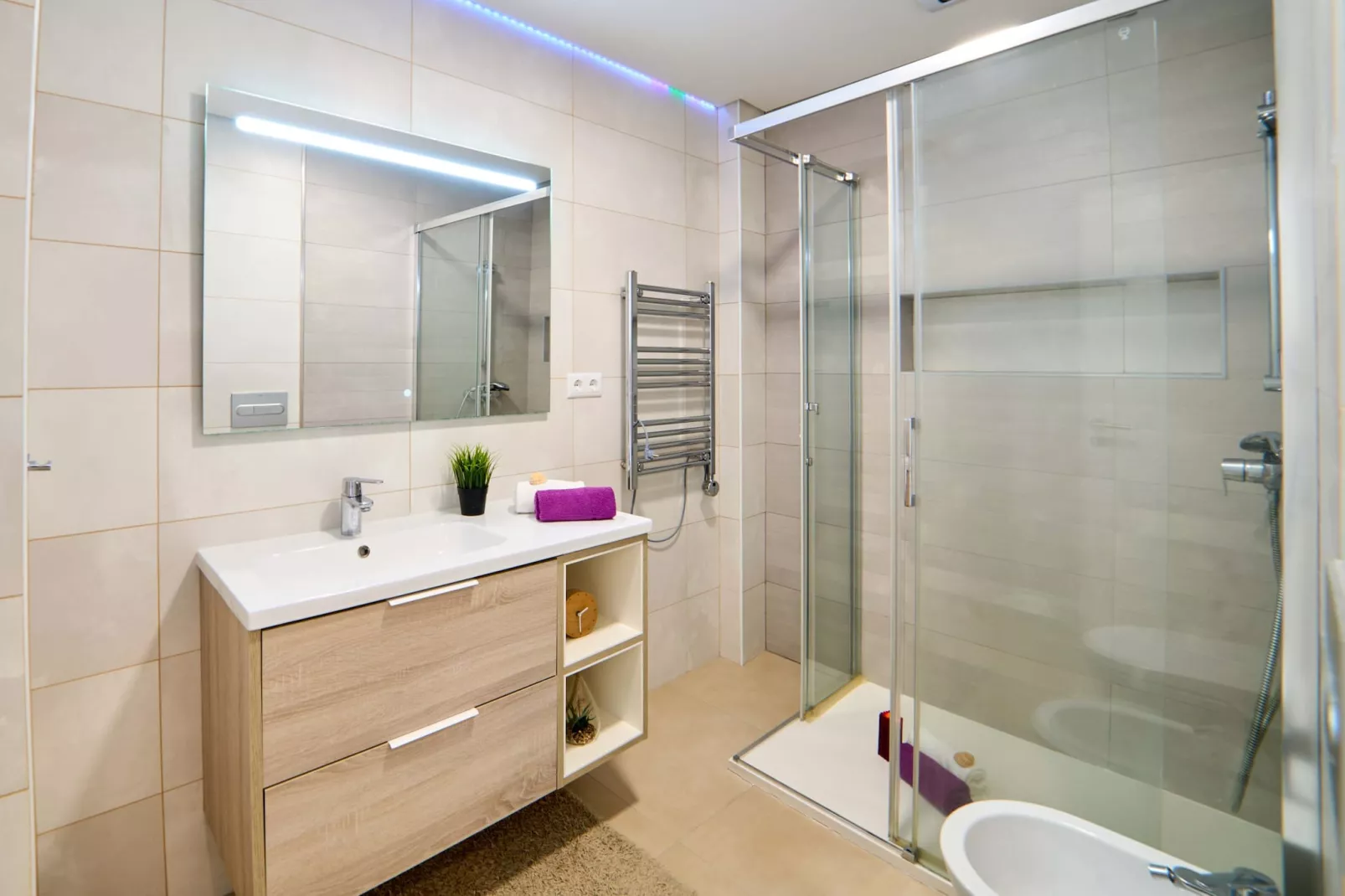 Apartment Paraná-Badkamer