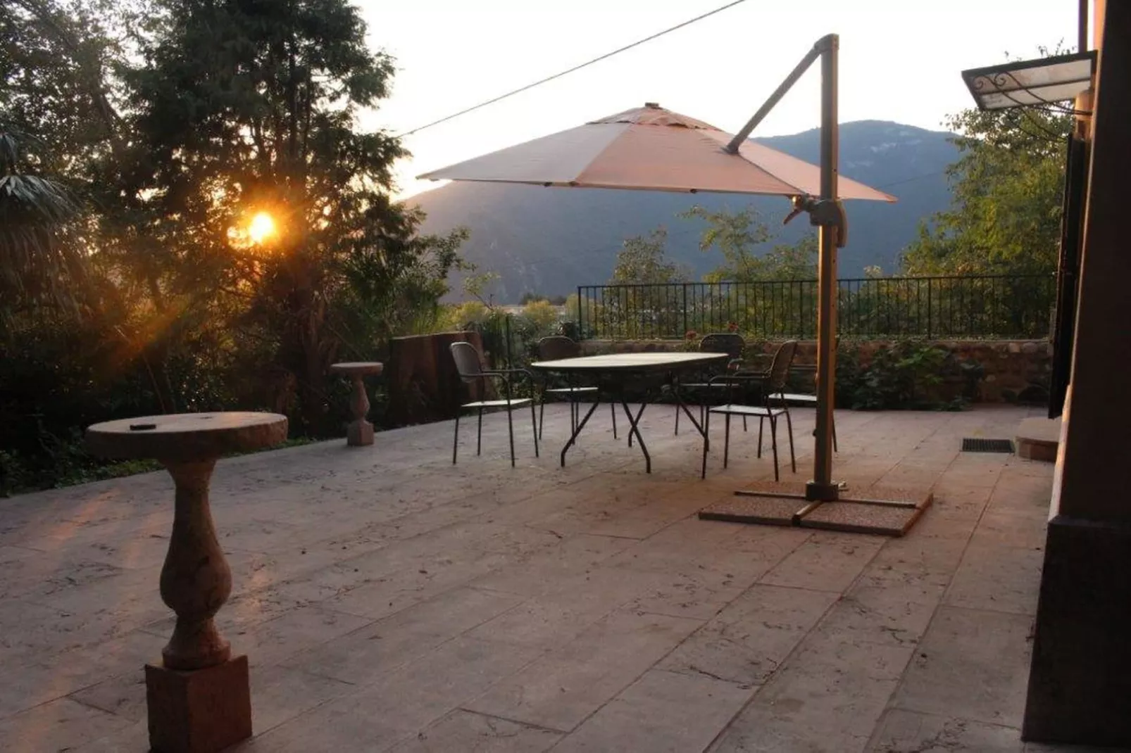 Villa Fiorita Tre-Terrasbalkon