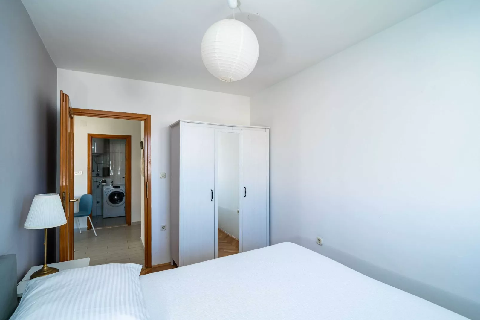 Apartment Radovan - One-Bedroom Apartment with Balcony and Sea View-Slaapkamer