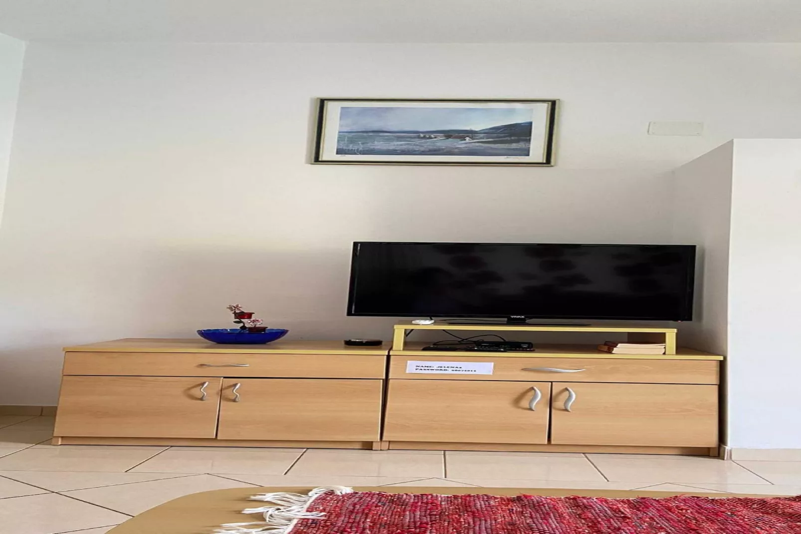 Apartments Tiho & Jelena- One Bedroom Apartment with Balcony and Sea View (Maestral)-Binnen
