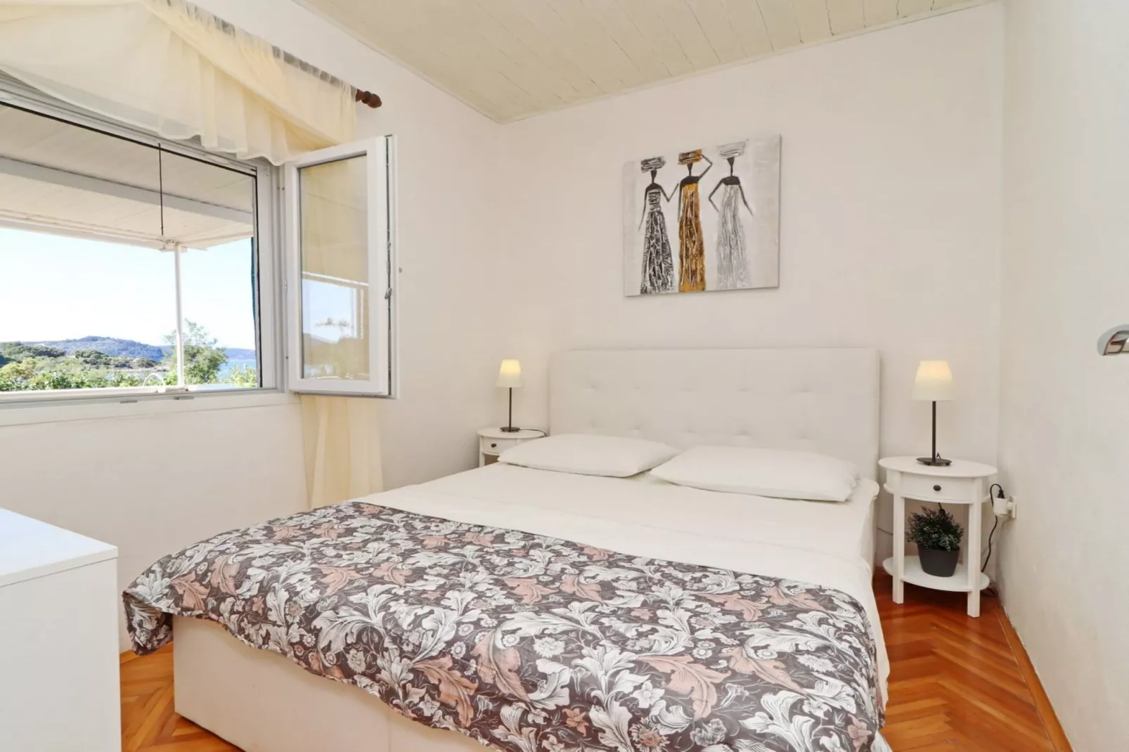 Holiday Home Neda-Three Bedroom Holiday Home with Terrace and Sea View-Slaapkamer