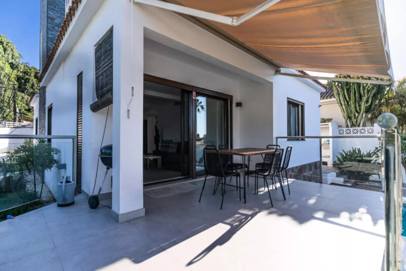Maison à Marbella-Image-tags.