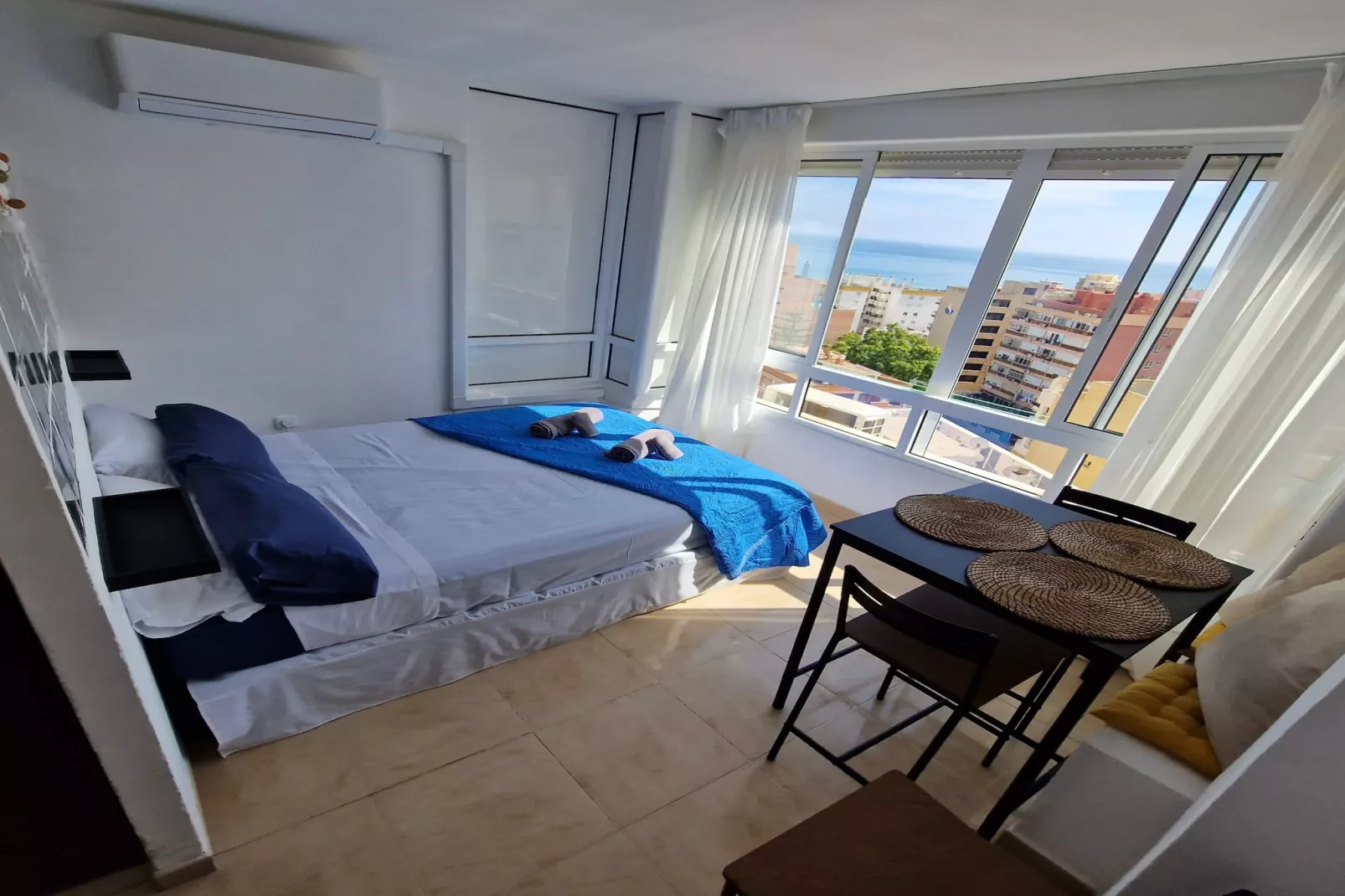 Tina de SteraM FLATS Torremolinos-Buitenlucht