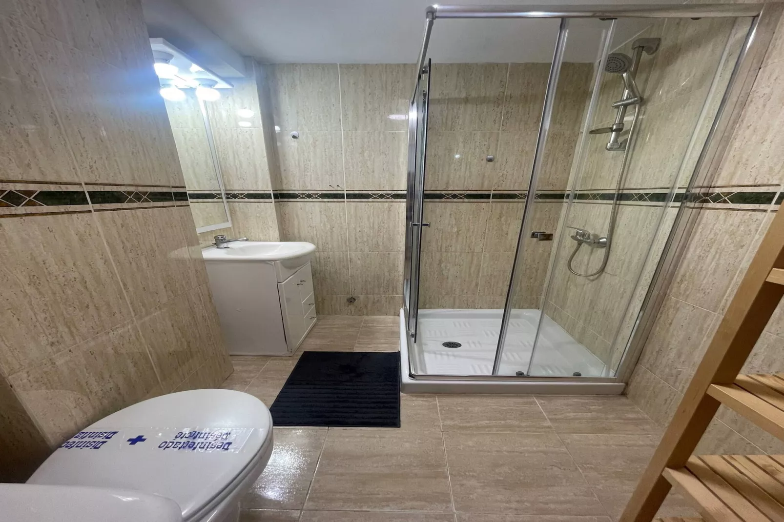 Tina de SteraM FLATS Torremolinos-Badkamer