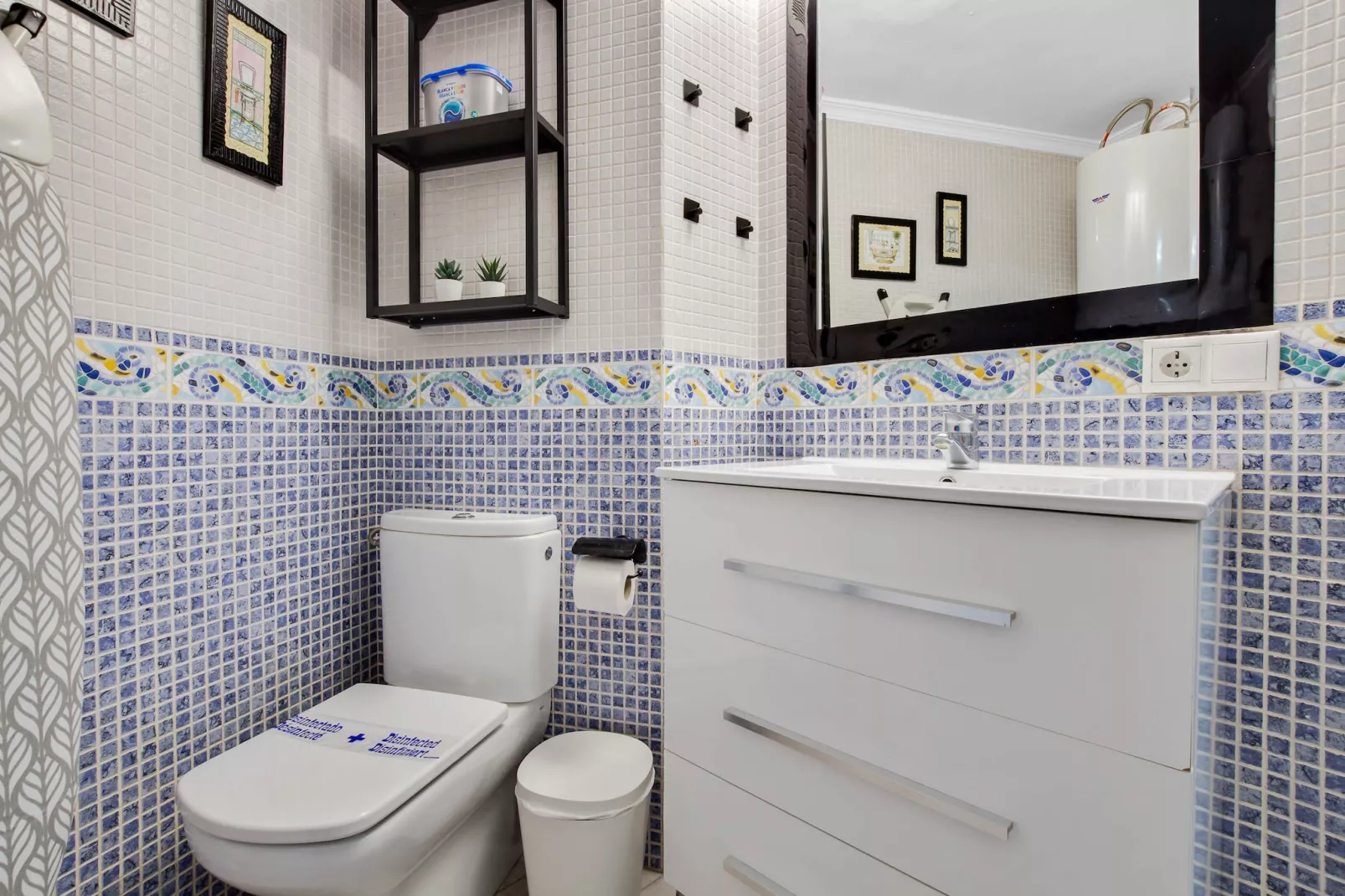 Capela de Steram Flats Torremolinos-Badkamer