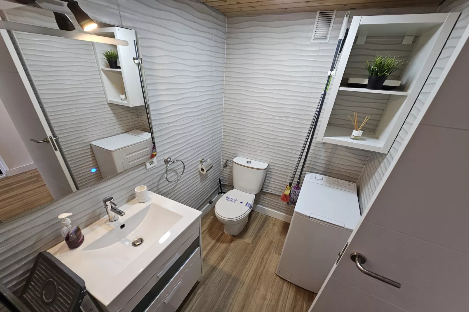 Paraty  de SteraM Flats Torremolinos-Badkamer