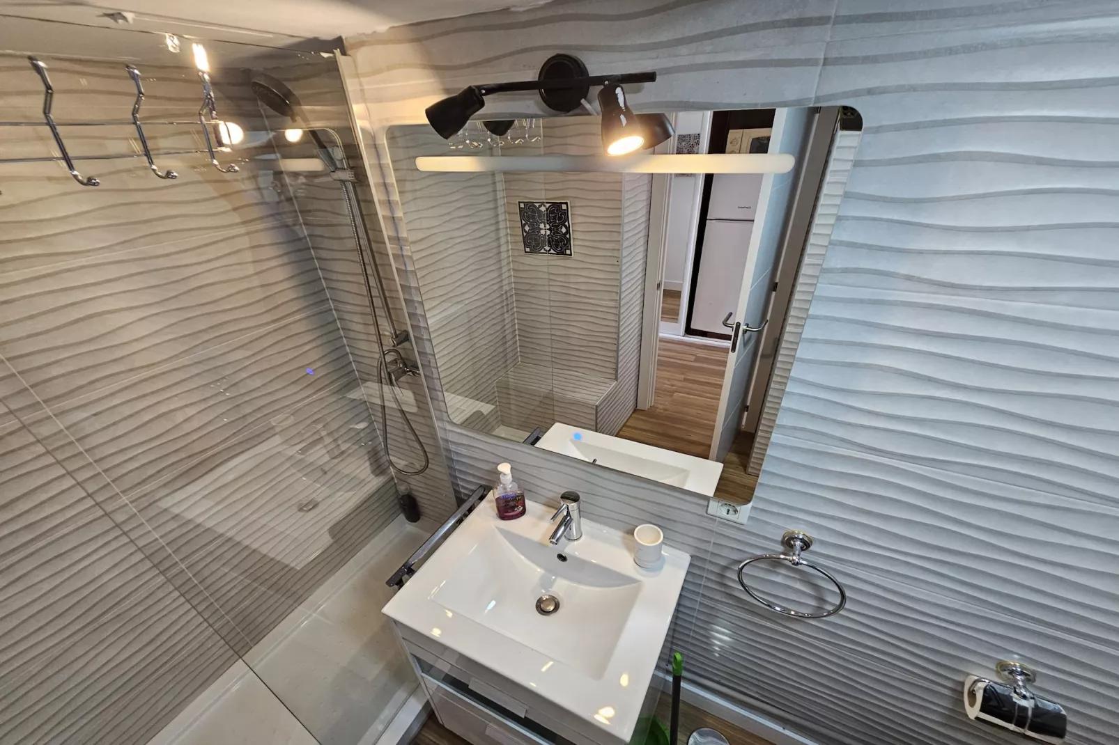 Paraty  de SteraM Flats Torremolinos-Badkamer