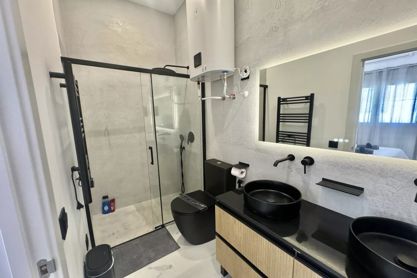 Salmon de SteraM FLATS Torremolinos-Badkamer