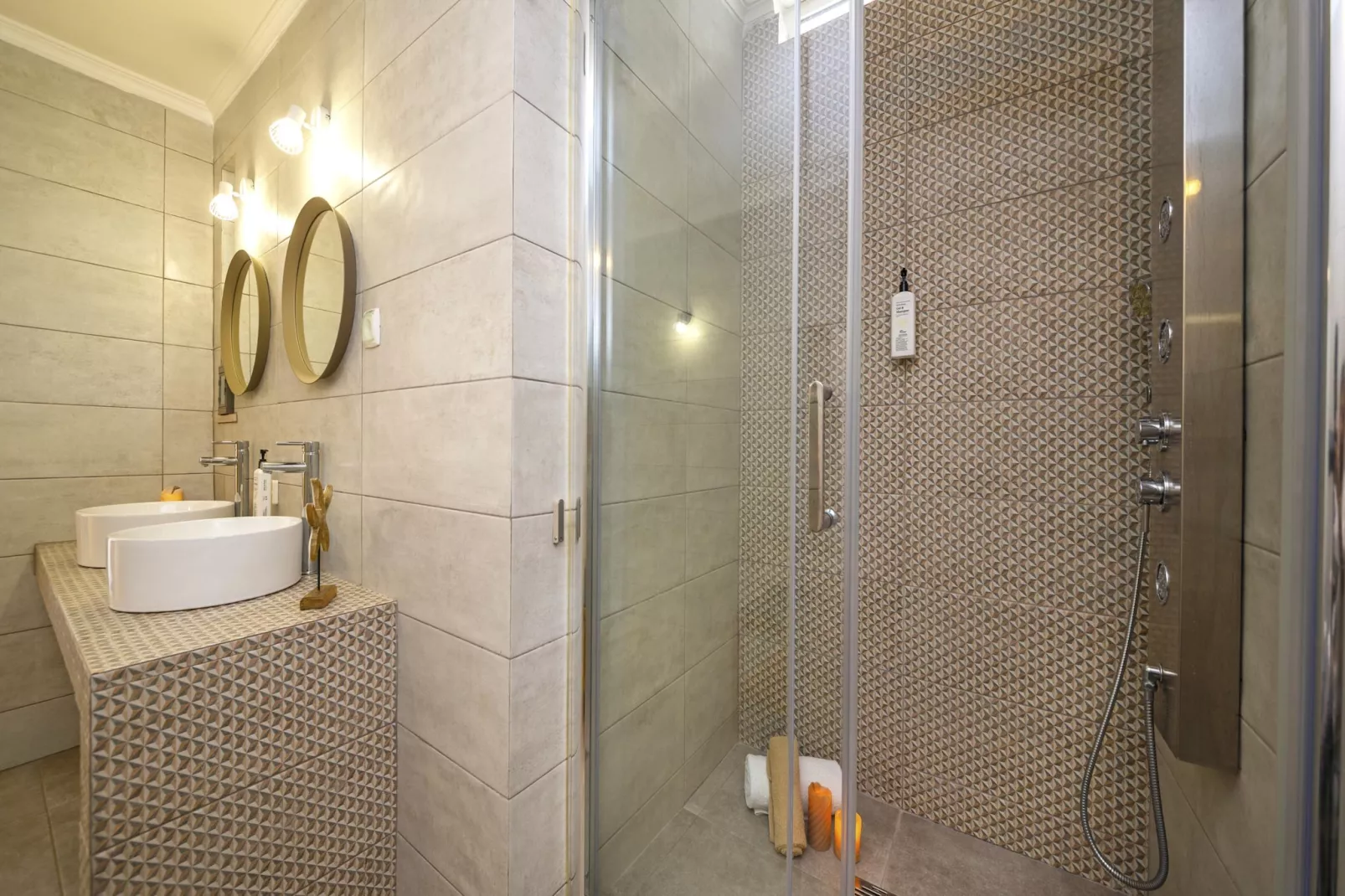 Villa Del Sol-Badkamer