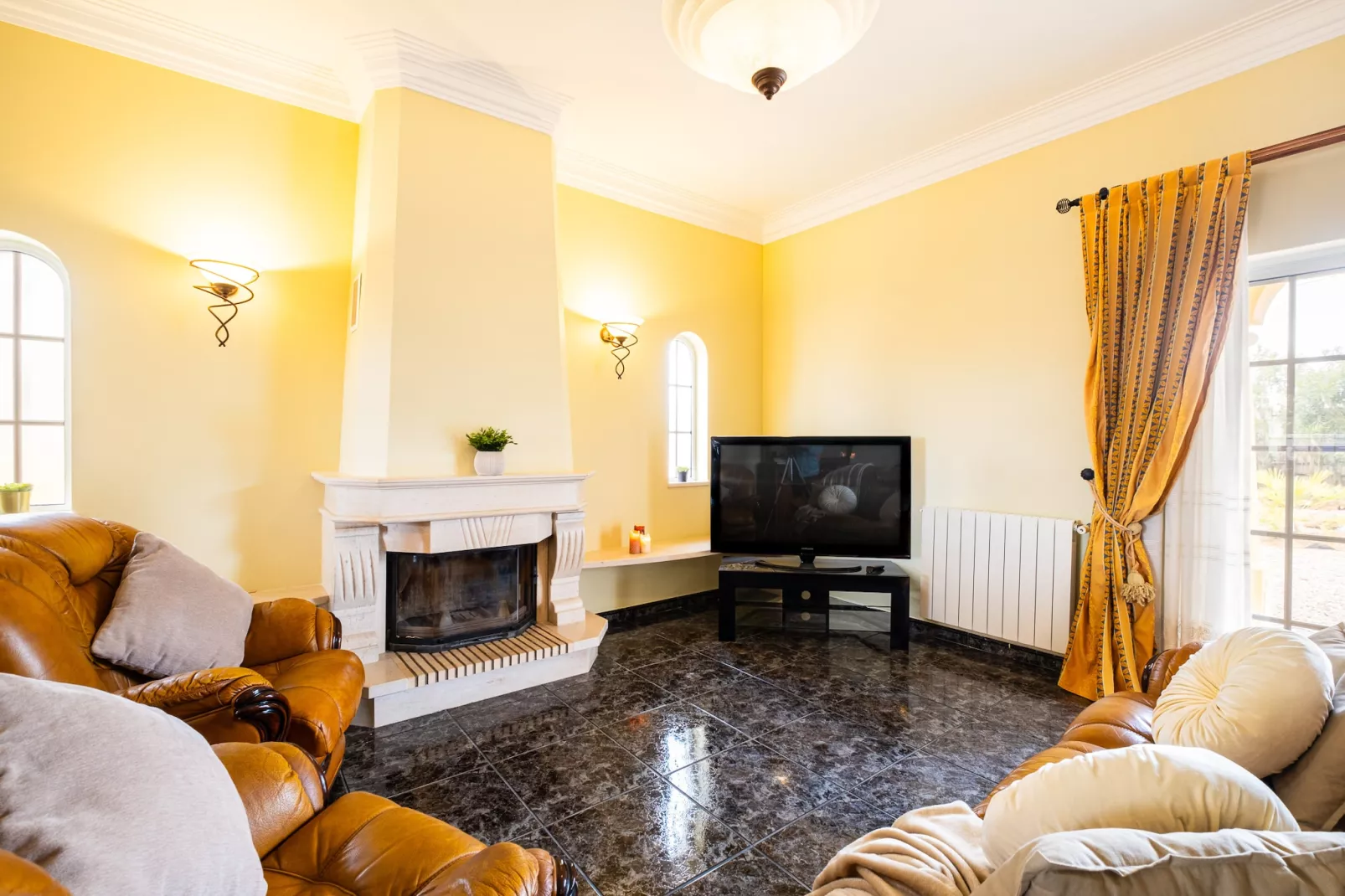 Villa Dubai-Woonkamer