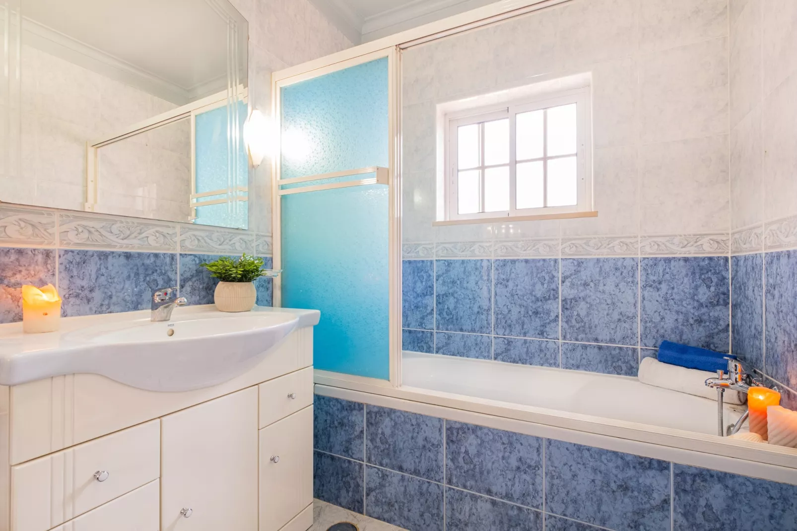Villa Dubai-Badkamer