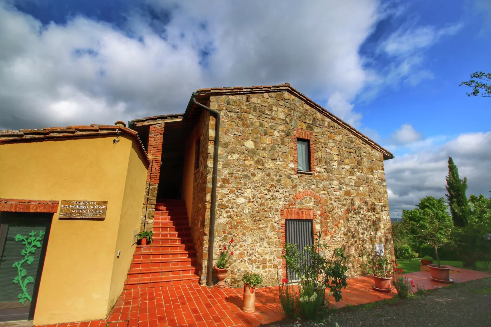 Casa Ligustro-Buitenkant zomer