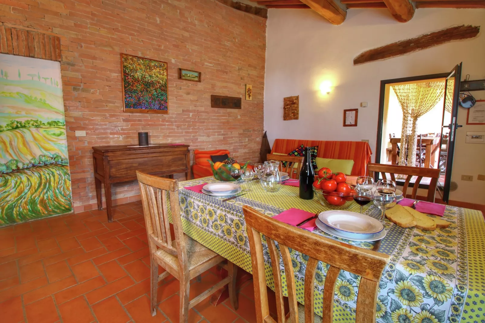 Casa Ligustro-Eetkamer