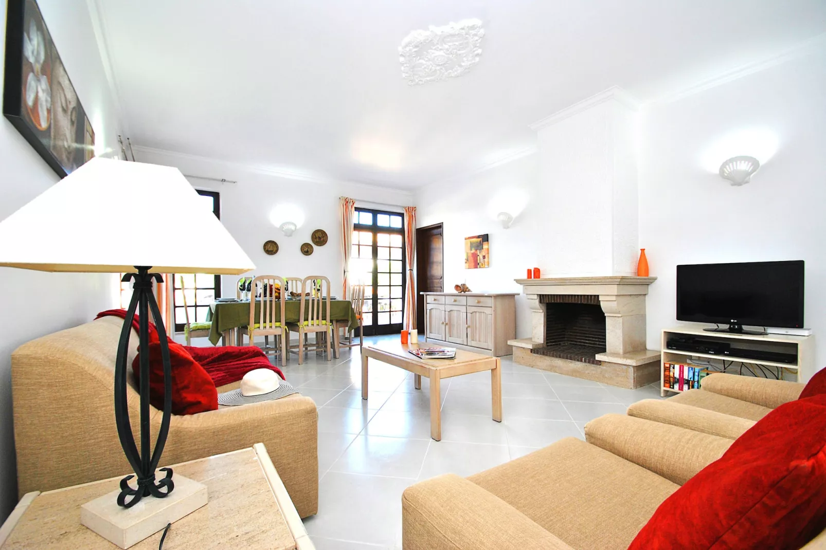Villa Isa Joe-Woonkamer