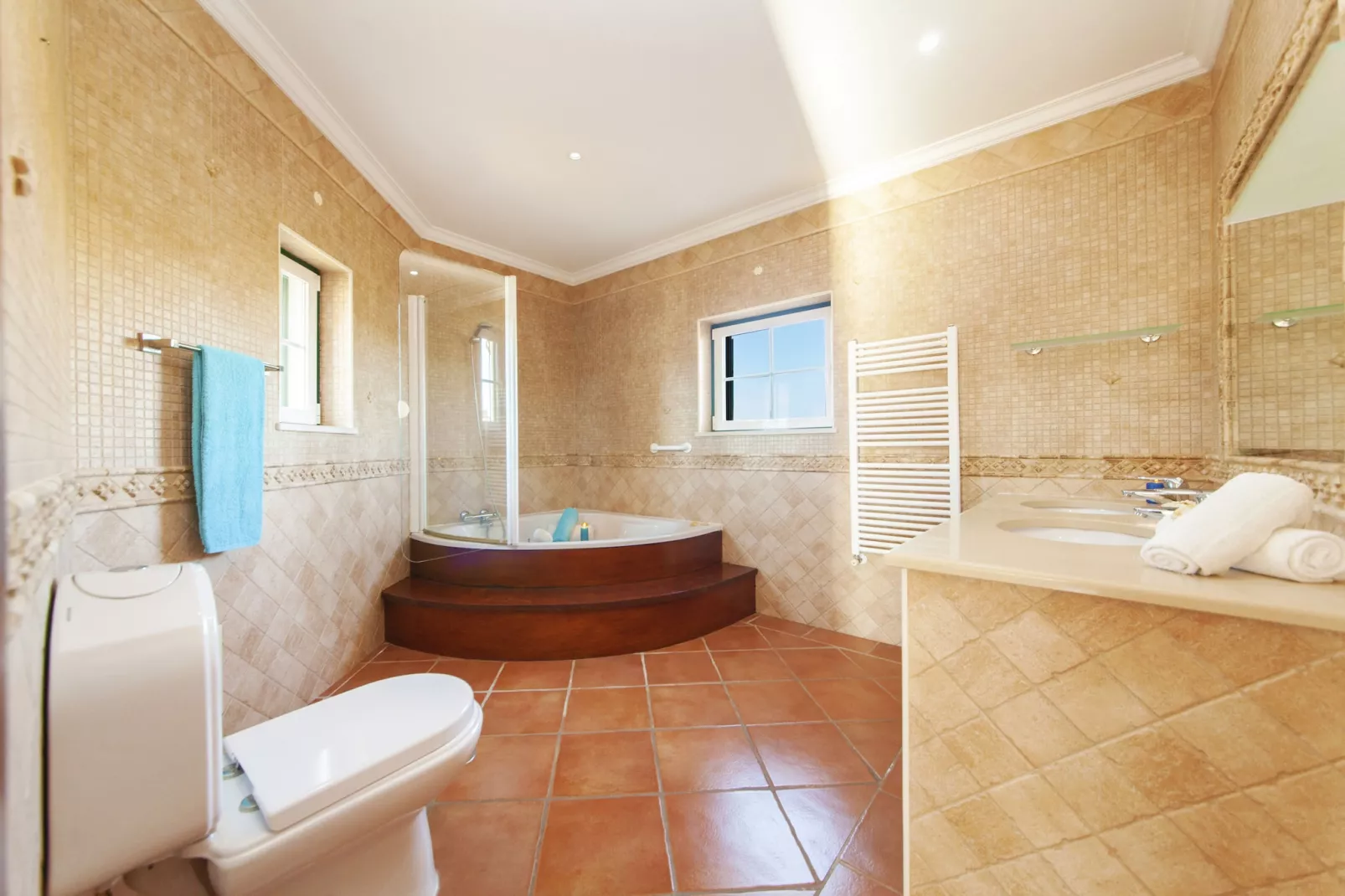Villa Oliveira-Badkamer