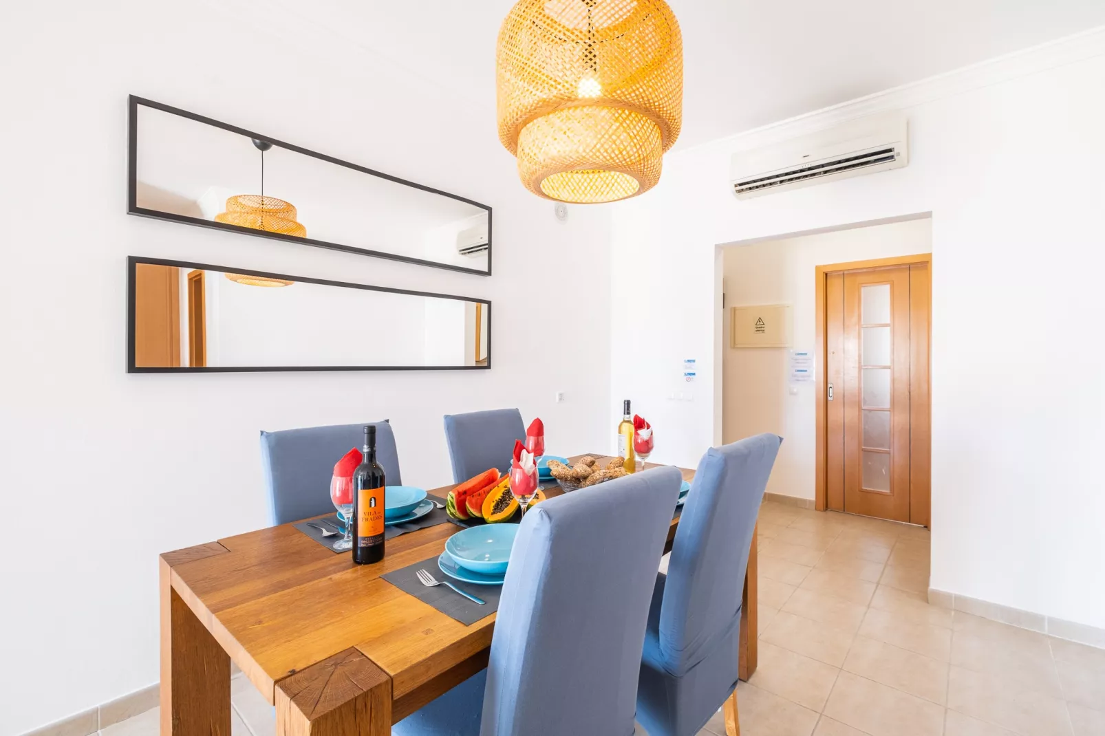 Apartment Barbados-Eetkamer