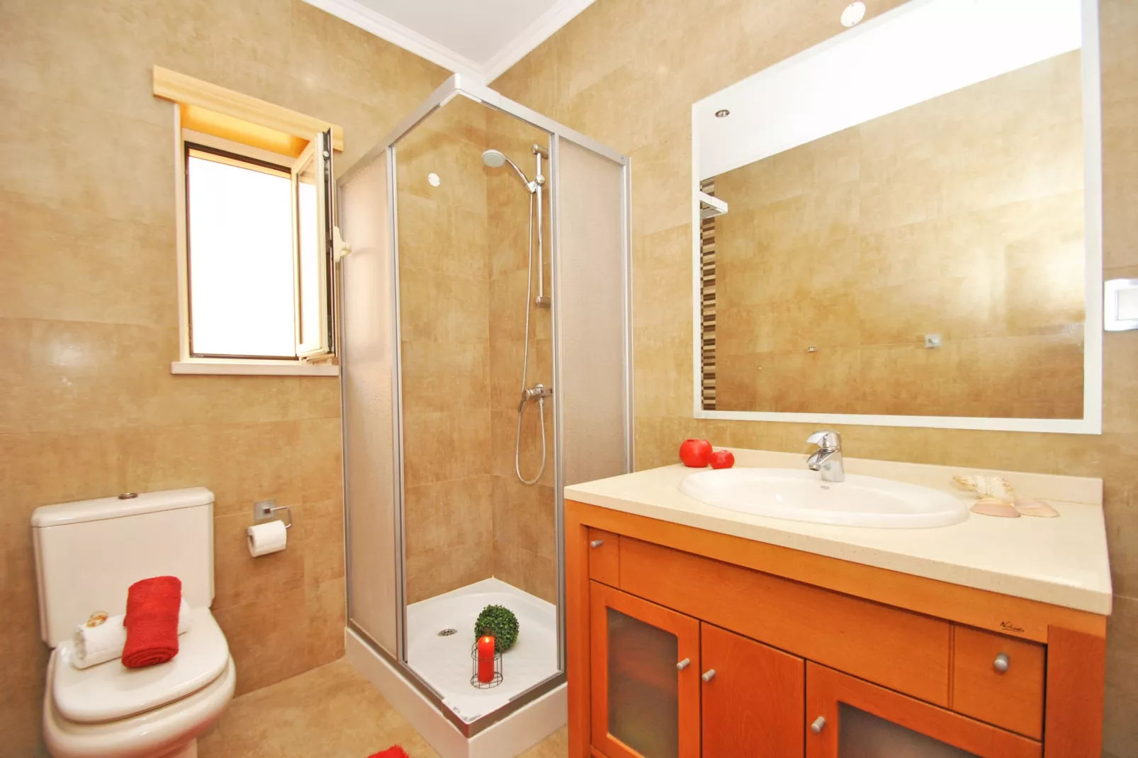 Villa Florida-Badkamer