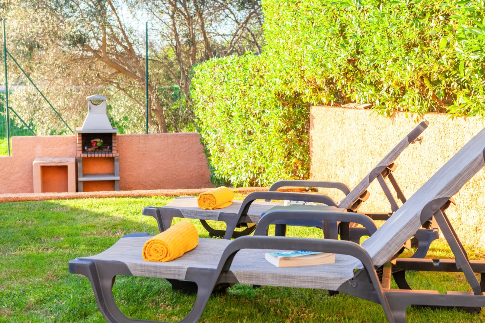 Townhouse Ocean Joy-Tuinen zomer