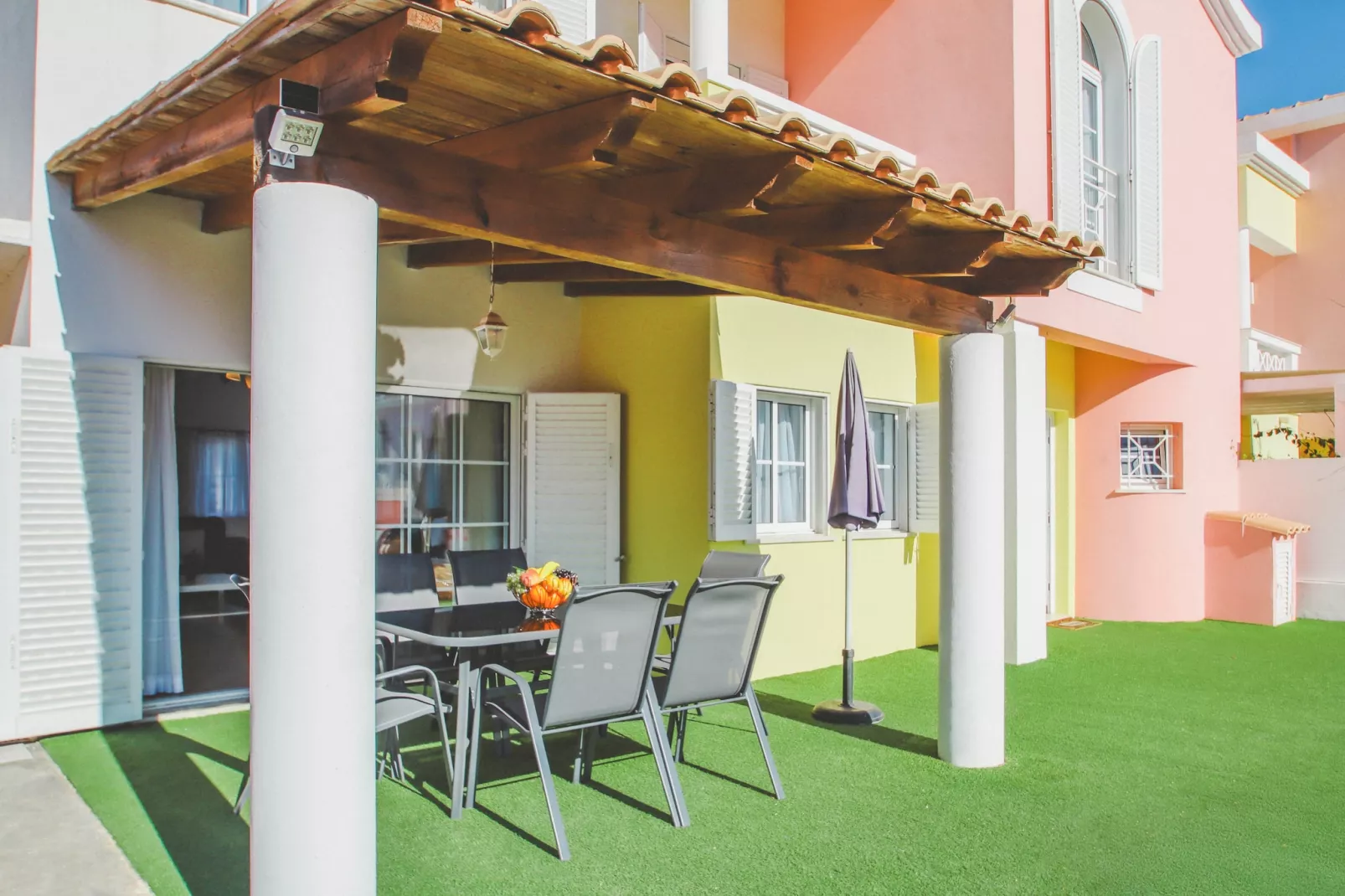 Villa Sunny Joy-Buitenkant zomer