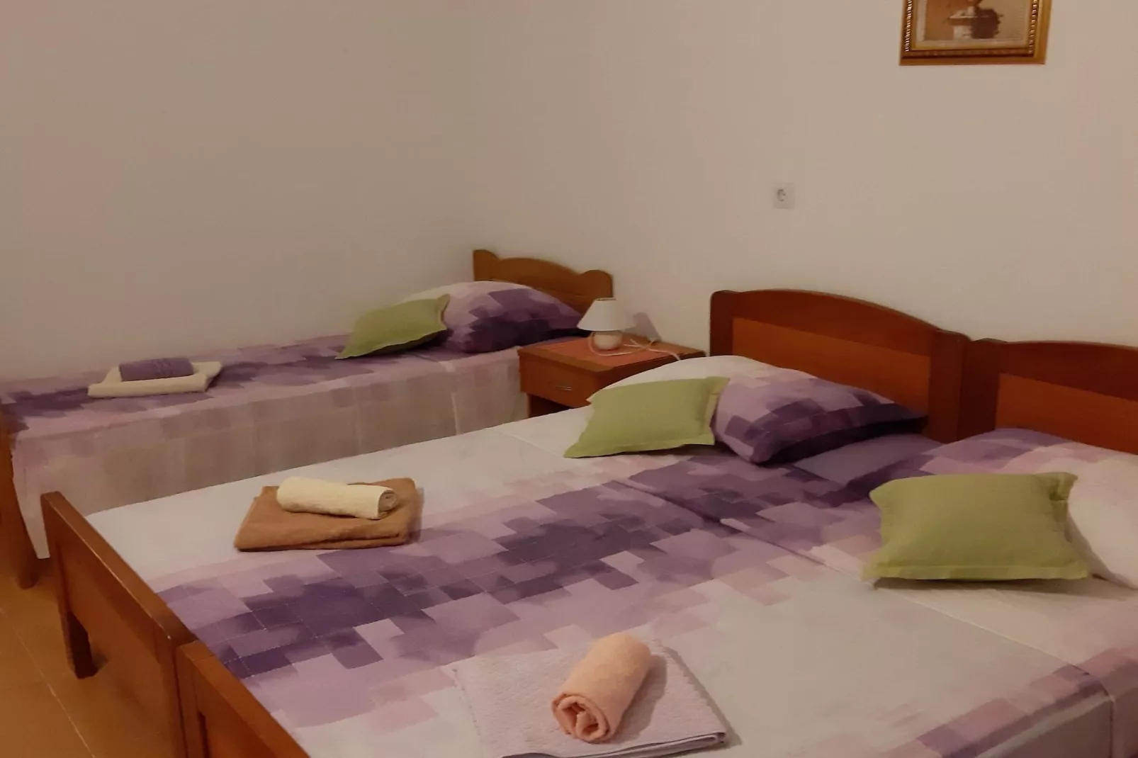 Apartments Franka Saplunara-Triple Room with Terrace and Sea View  No1-Slaapkamer