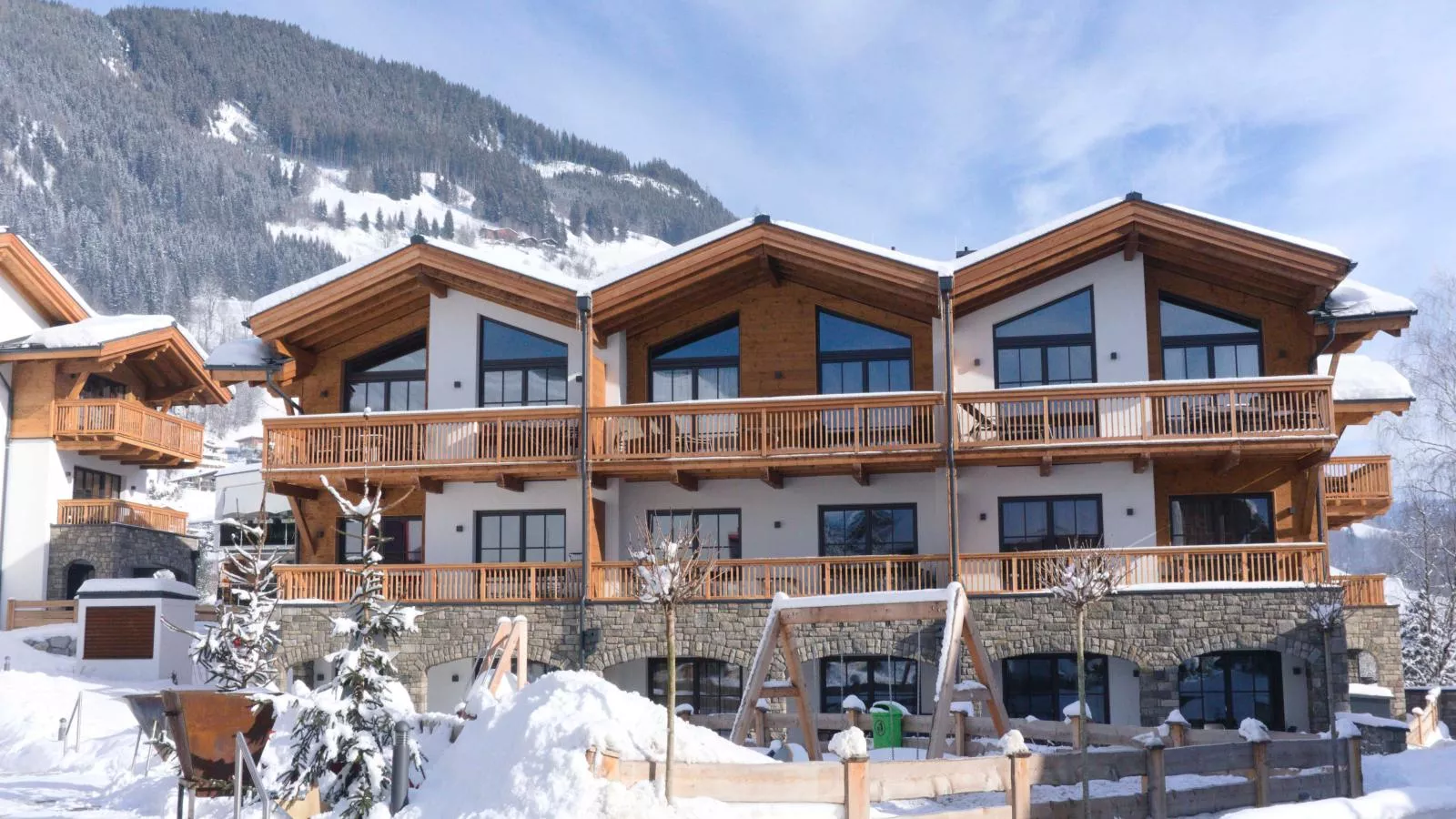 Tauern Suites Mitterwirt TOP 202-Exterieur winter