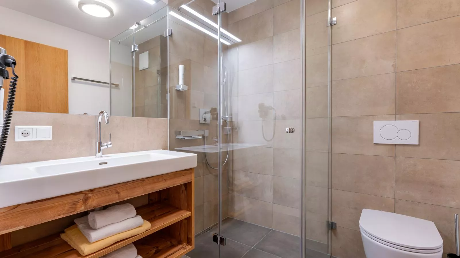 Tauern Suites Mitterwirt TOP 202-Badkamer
