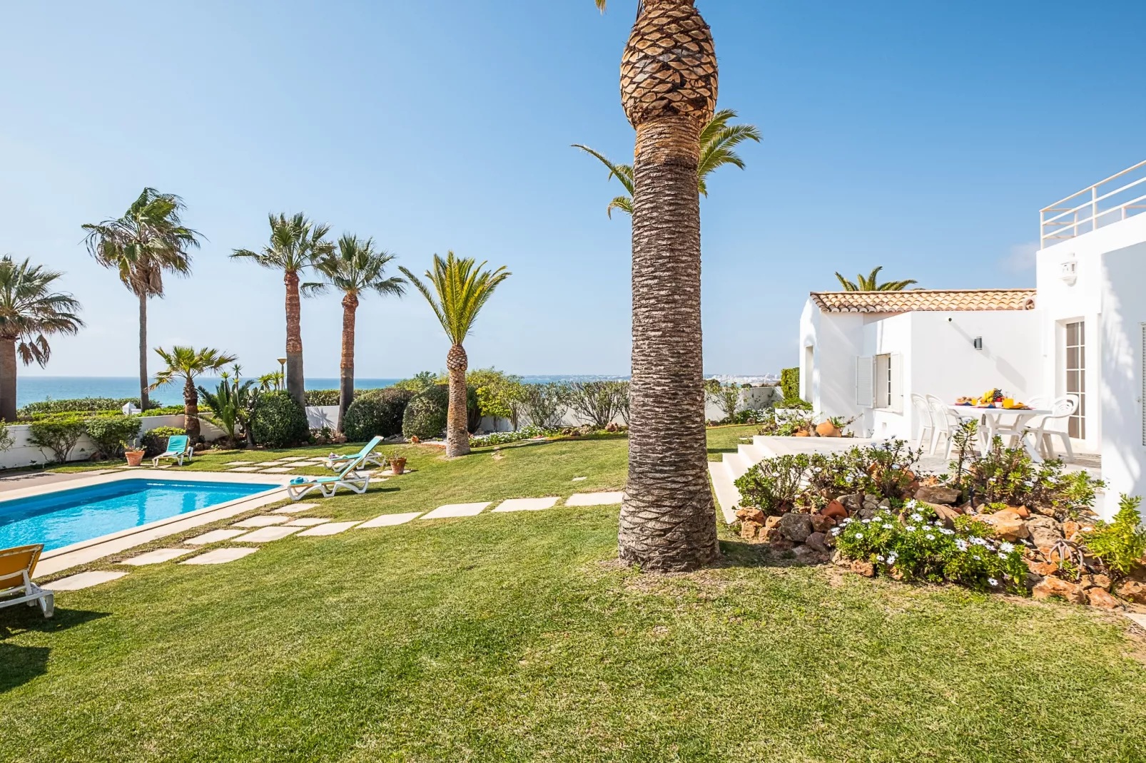 Villa Casa das Dunas-Tuinen zomer