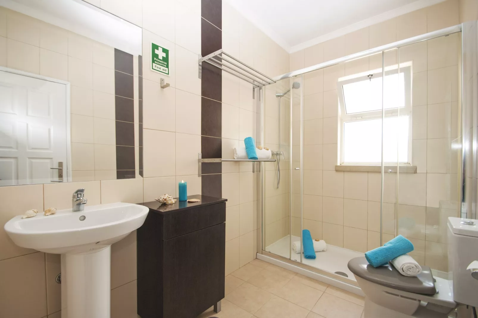 Apartment Capri-Badkamer