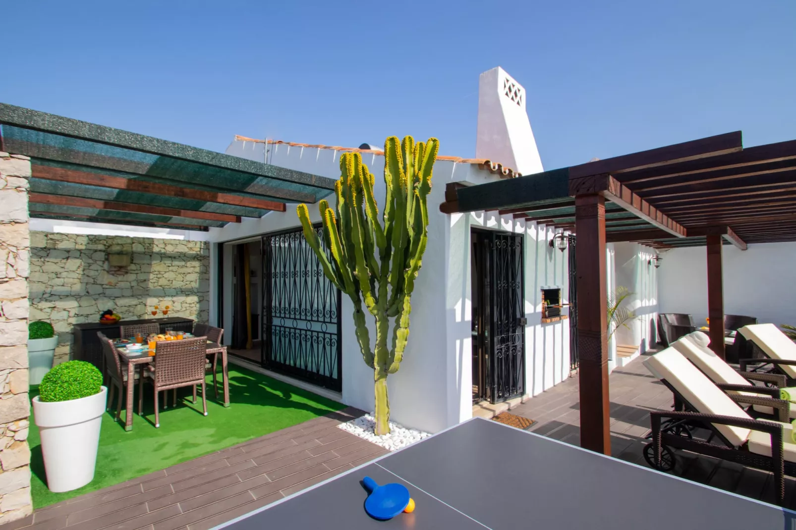 Villa Krabi-Buitenkant zomer