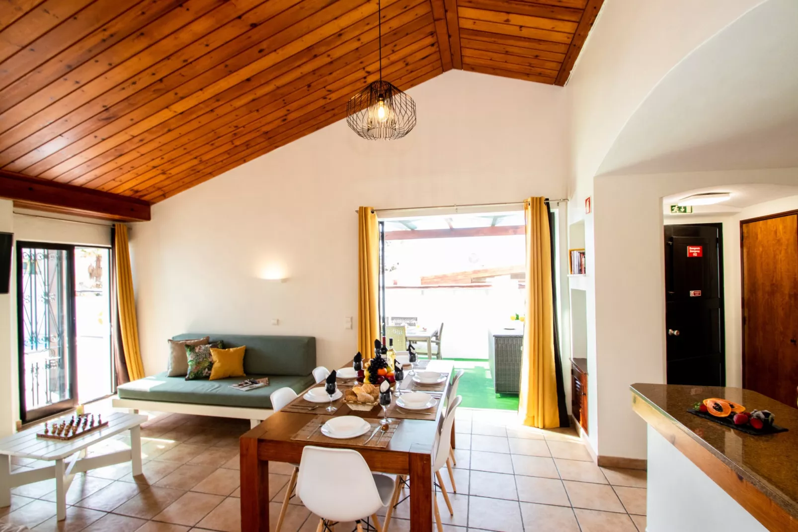 Villa Krabi-Eetkamer