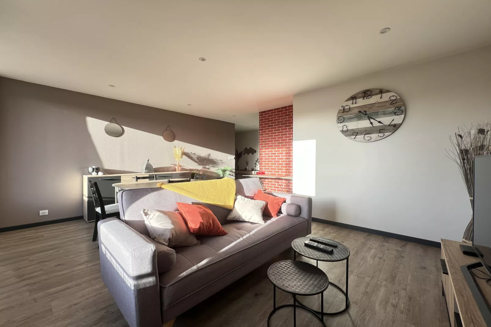 Le Floral - 2p - Lumineux & Calme - Parking/Wifi-Woonkamer